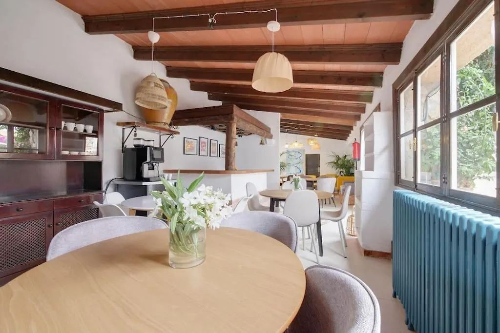 Llorenc 1, Entspannung Pur,Stilvoll,Ruhig,Xxl Pool Manacor  Apartment
