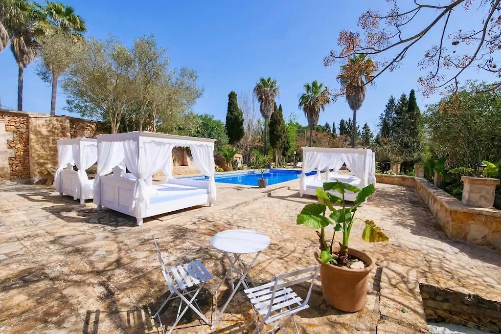 Llorenc 1, Entspannung Pur,Stilvoll,Ruhig,Xxl Pool Manacor  Apartment